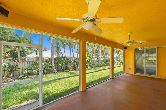 426 NE Vanda Terrado, Jensen Beach, FL 34957