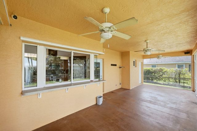 426 NE Vanda Terrado, Jensen Beach, FL 34957