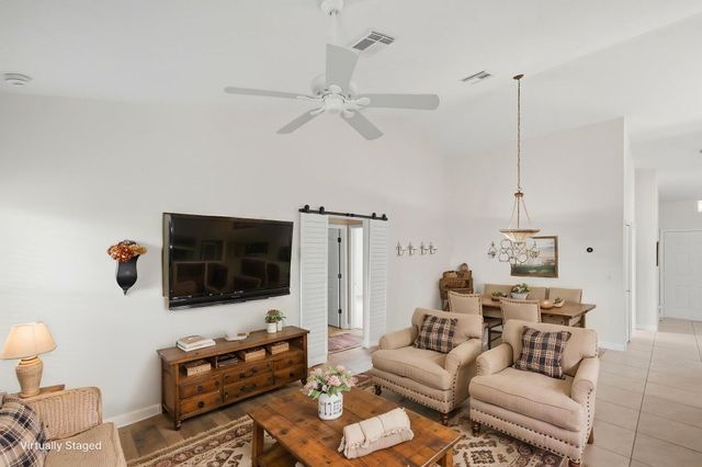 426 NE Vanda Terrado, Jensen Beach, FL 34957