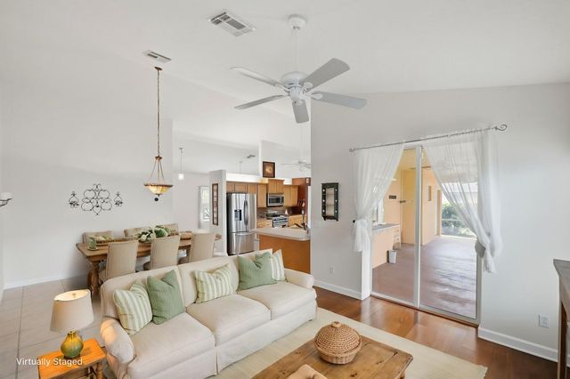 426 NE Vanda Terrado, Jensen Beach, FL 34957
