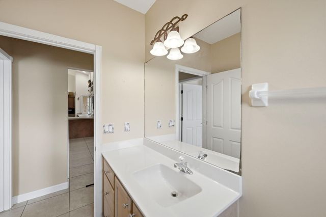 426 NE Vanda Terrado, Jensen Beach, FL 34957