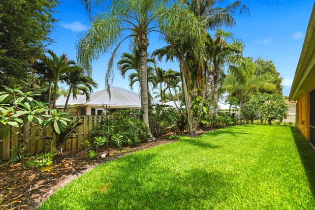 426 NE Vanda Terrado, Jensen Beach, FL 34957