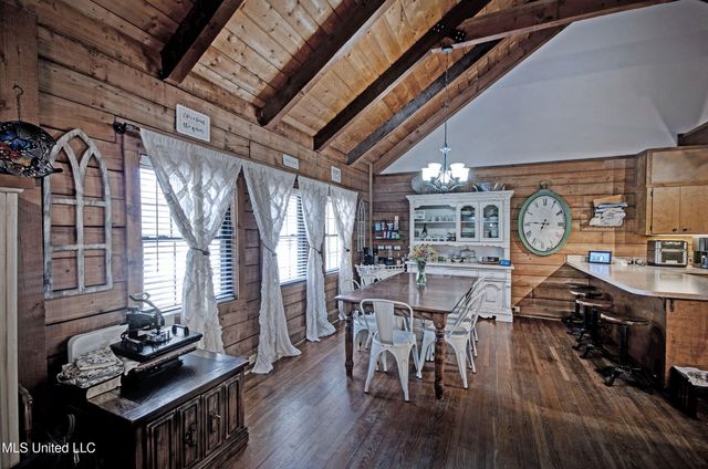 407 Warwick Road, Clinton, MS 39056