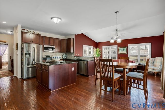 5113 Hungary Branch Ct, Glen Allen, VA 23060