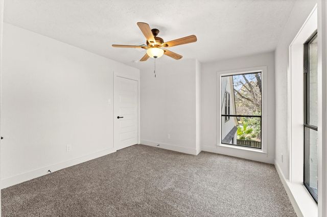 3725 Griggs Road, Houston, TX 77021