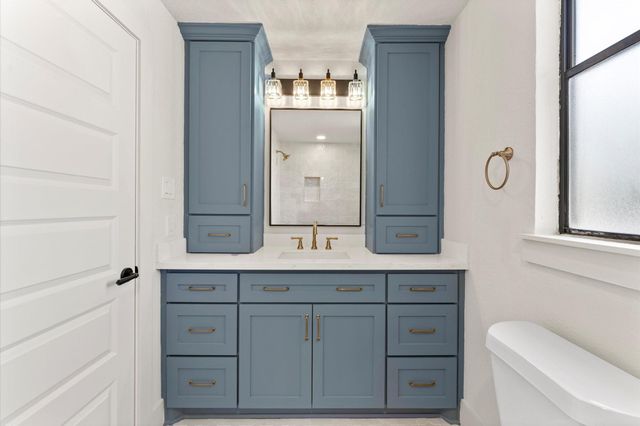 3725 Griggs Road, Houston, TX 77021