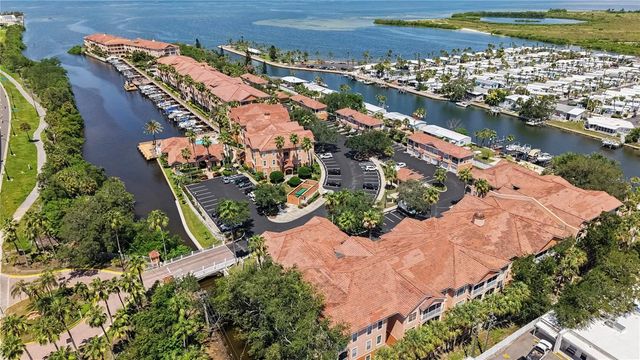 5000 CULBREATH KEY WAY 4203, Tampa, FL 33611