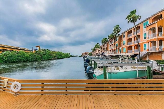 5000 CULBREATH KEY WAY 4203, Tampa, FL 33611