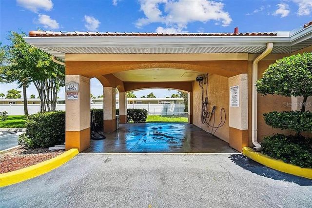 5000 CULBREATH KEY WAY 4203, Tampa, FL 33611