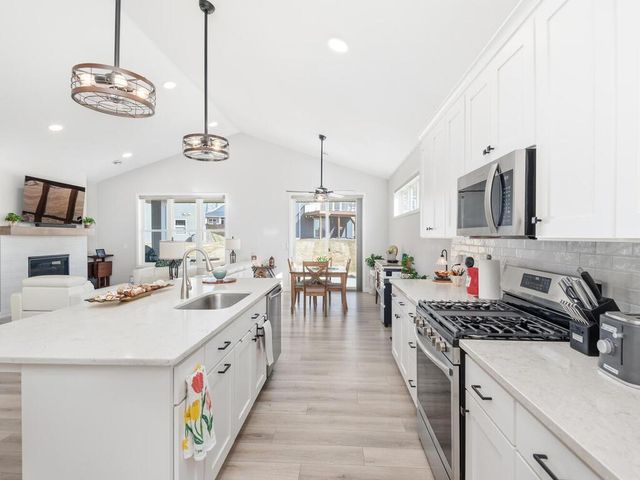 17823 Hamburg Avenue, Lakeville, MN 55044