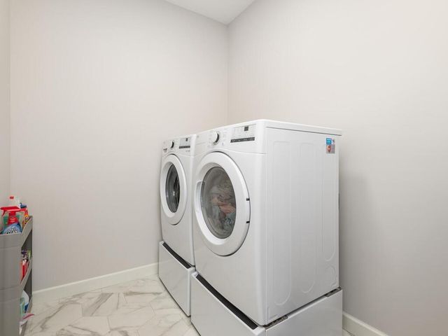 17823 Hamburg Avenue, Lakeville, MN 55044