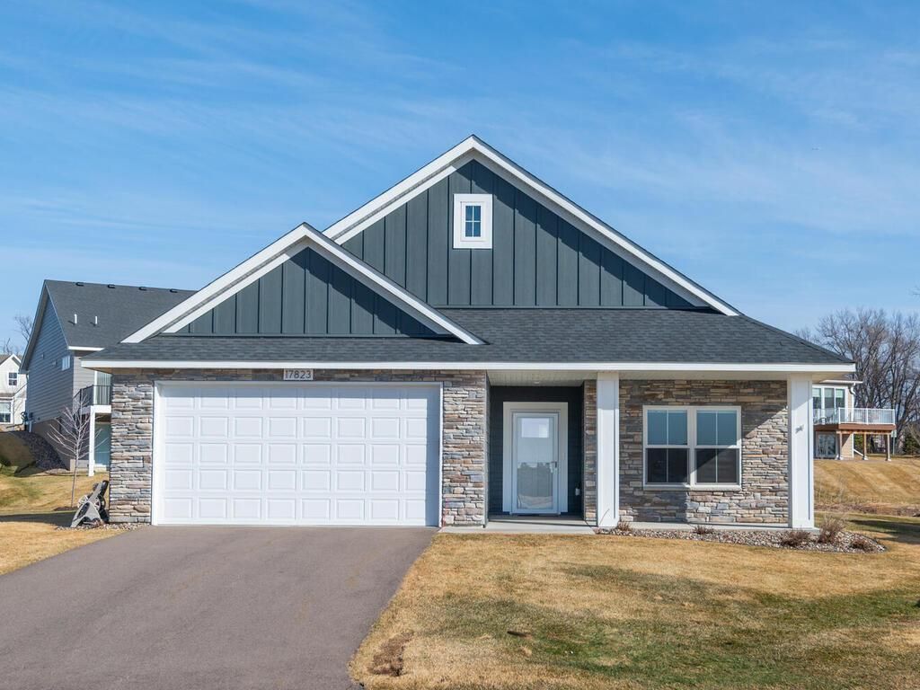 17823 Hamburg Avenue, Lakeville, MN 55044