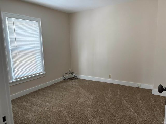 352 N Broadway Street, Peru, IN 46970