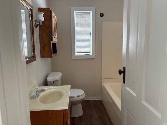 352 N Broadway Street, Peru, IN 46970