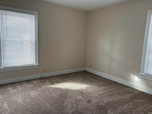 352 N Broadway Street, Peru, IN 46970