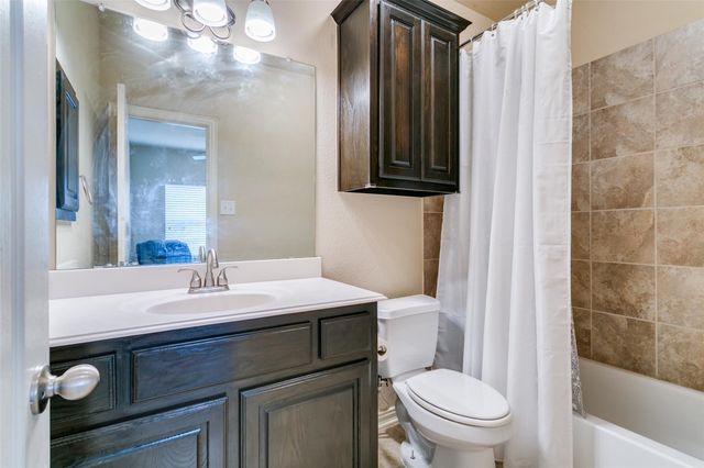 3116 Hereford Drive, Lewisville, TX 75056