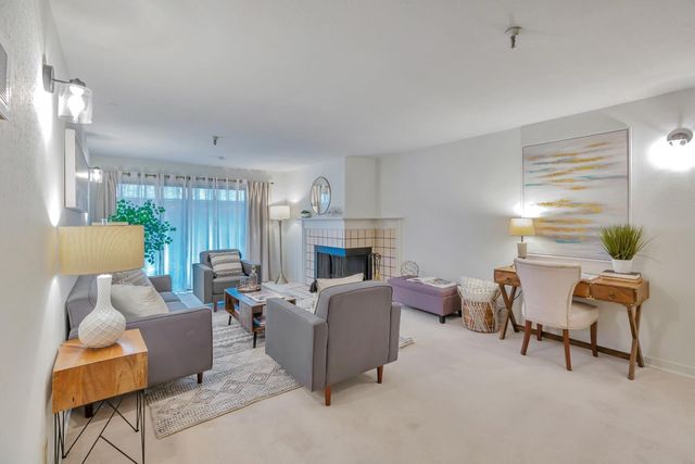 295 Lenox Avenue 203, Oakland, CA 94610