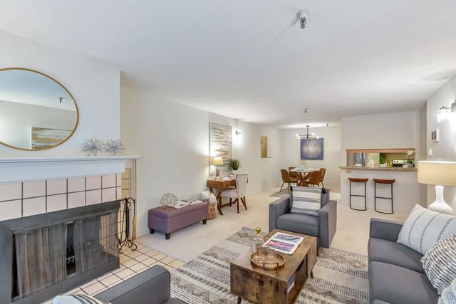 295 Lenox Avenue 203, Oakland, CA 94610