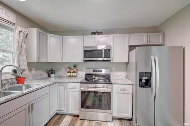 2355 S Zona Court, Bloomington, IN 47403