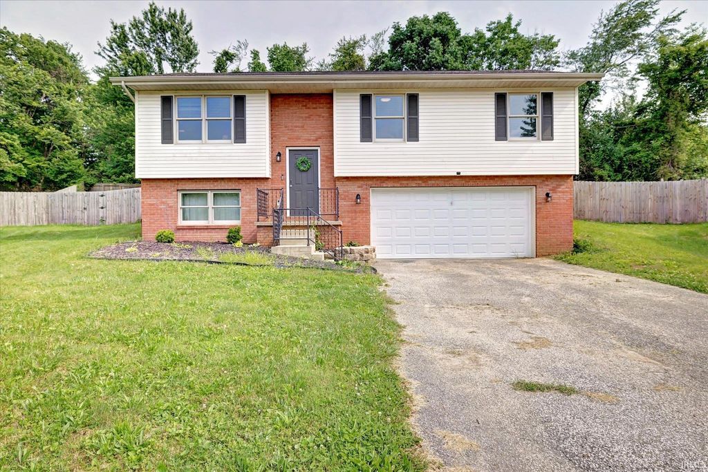 2355 S Zona Court, Bloomington, IN 47403