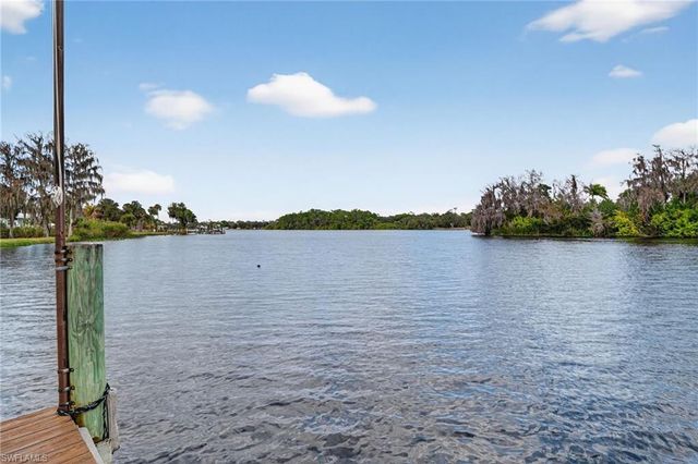 1964 Rialto WAY, Alva, FL 33920