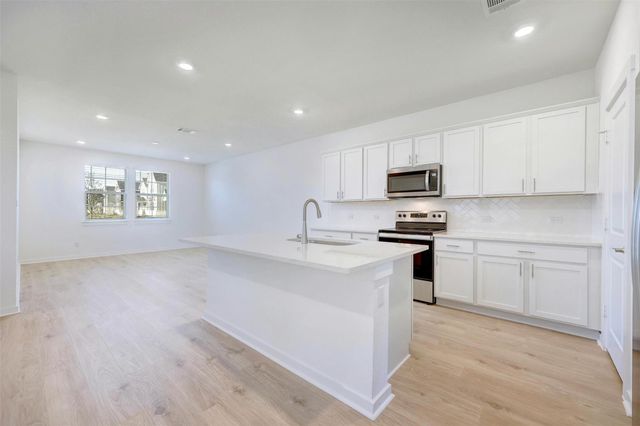 2301 Wallin Bradley DR, Round Rock, TX 78665