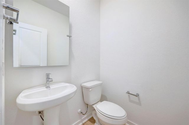 2301 Wallin Bradley DR, Round Rock, TX 78665