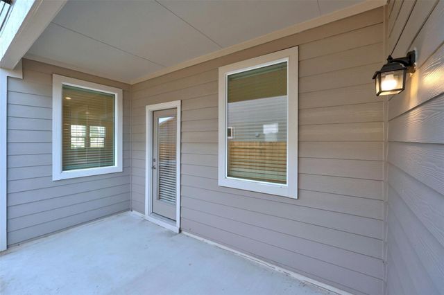 2301 Wallin Bradley DR, Round Rock, TX 78665