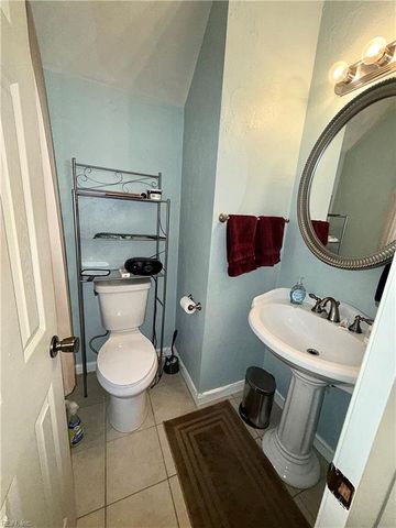 2029 Stonehurst ST, Chesapeake, VA 23324