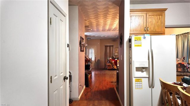 2029 Stonehurst ST, Chesapeake, VA 23324