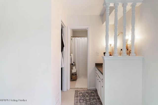 7803 Brownsboro Rd, Louisville, KY 40241