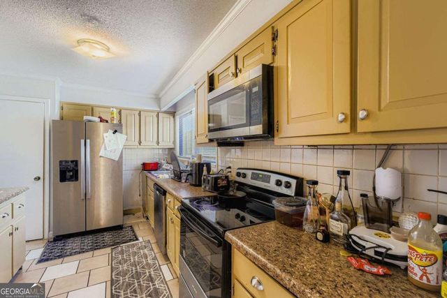 2 Willowick Drive, Lithonia, GA 30038