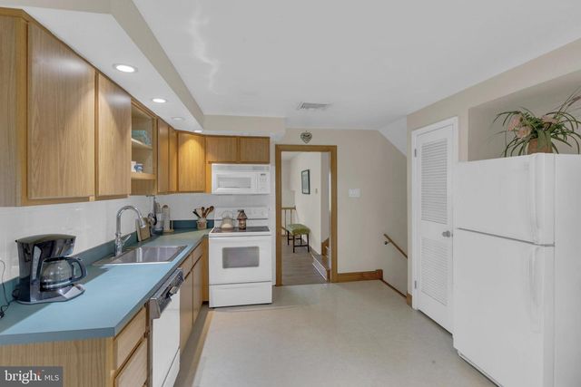 1266 OLD JORDAN RD, Holland, PA 18966