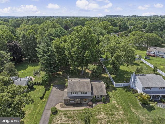 1266 OLD JORDAN RD, Holland, PA 18966