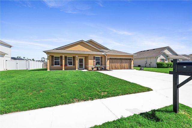 135 Walnut Way, Kingsland, GA 31548