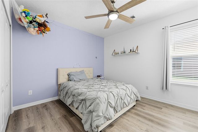 135 Walnut Way, Kingsland, GA 31548