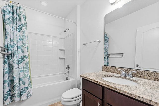 135 Walnut Way, Kingsland, GA 31548