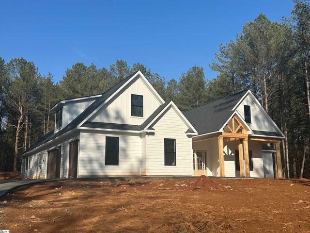 104 Watt Rogers Road, Pelzer, SC 29669