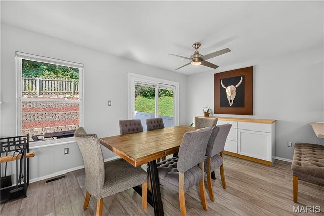 3412 Charleston Place Court, Manchester, MO 63088