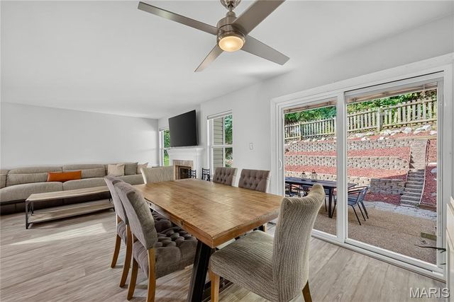 3412 Charleston Place Court, Manchester, MO 63088