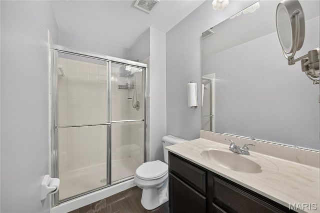 3412 Charleston Place Court, Manchester, MO 63088