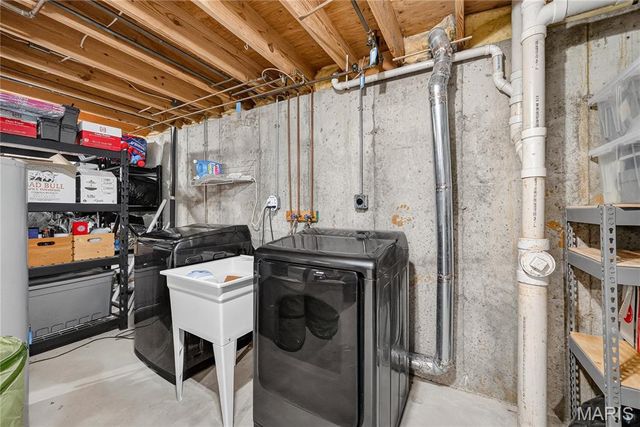 3412 Charleston Place Court, Manchester, MO 63088