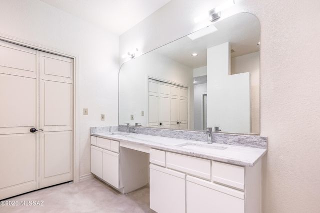 5825 N Misty Ridge Drive, Tucson, AZ 85718