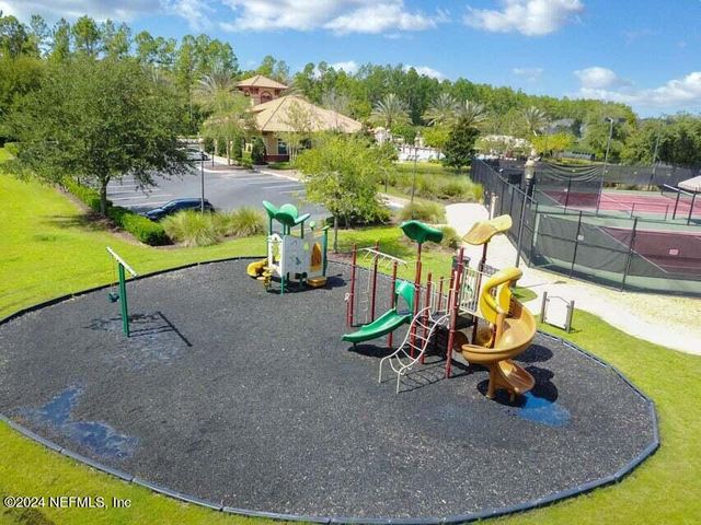 458 SERVIA Drive, St. Johns, FL 32259