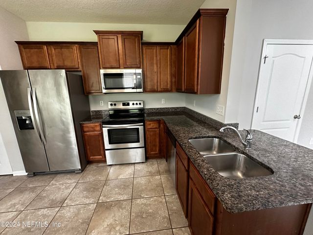 458 SERVIA Drive, St. Johns, FL 32259