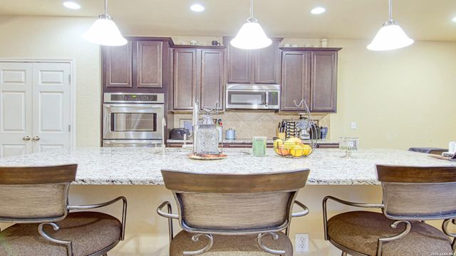 3128 BEACON GLN, Schertz, TX 78108