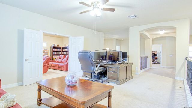 3128 BEACON GLN, Schertz, TX 78108