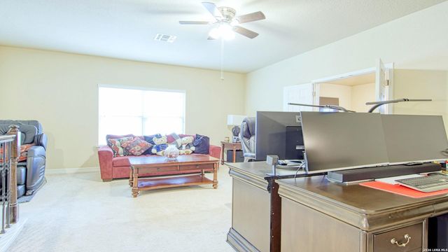 3128 BEACON GLN, Schertz, TX 78108