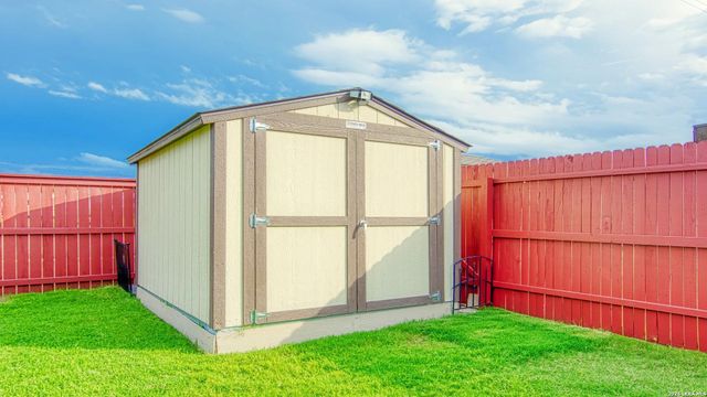 3128 BEACON GLN, Schertz, TX 78108