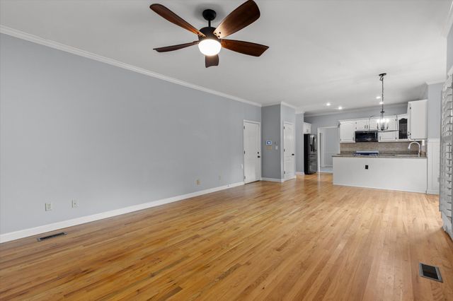 2328 Laurelton Creek Lane, Chattanooga, TN 37421